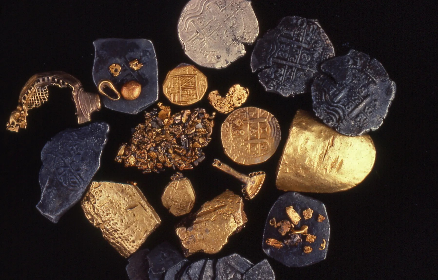 Episode 116: LOST & FOUND – Sunken Treasure – Coast Files Podcast